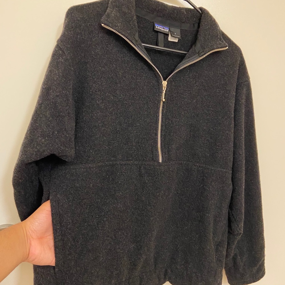 Patagonia 1/4-Zip Pullover Sweater - Picture 3 of 4
